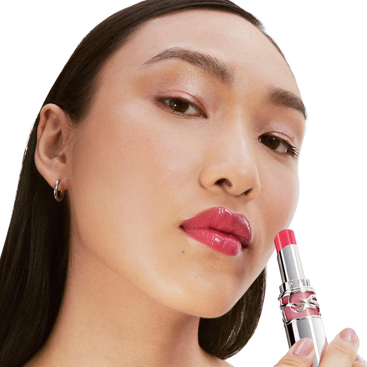 LOVESHINE EL NUEVO LABIAL DE ALTO BRILLO (LABIAL EN BARRA CON EFECTO BRILLOSO)